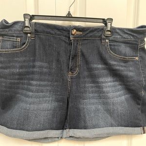 Lane Bryant blue Jean shorts